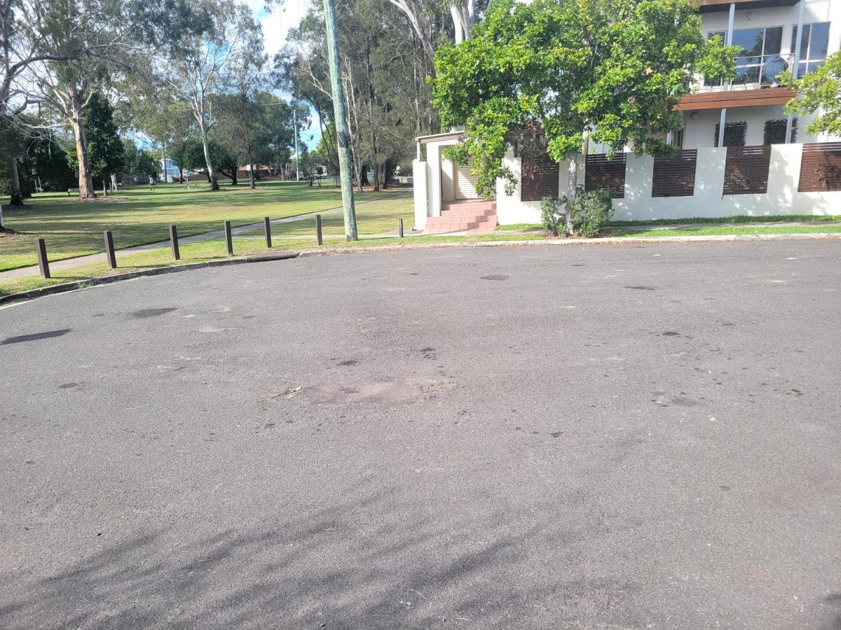 Beachside One Bedroom Flat Retreat Maroochydore Exterior foto