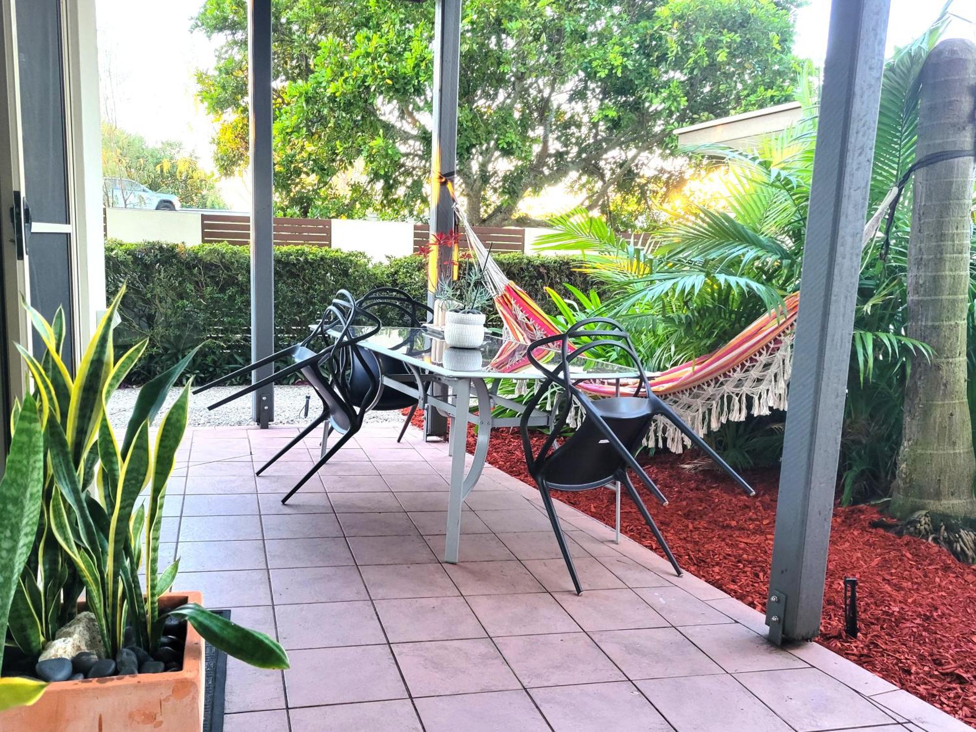 Beachside One Bedroom Flat Retreat Maroochydore Exterior foto